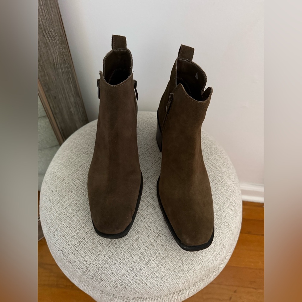 Steve Madden Boots Size 8